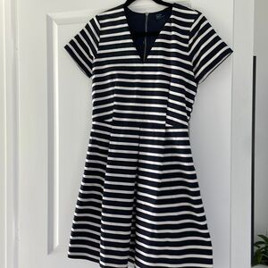 Navy and white stripes! Short sleeve. Great for school or work